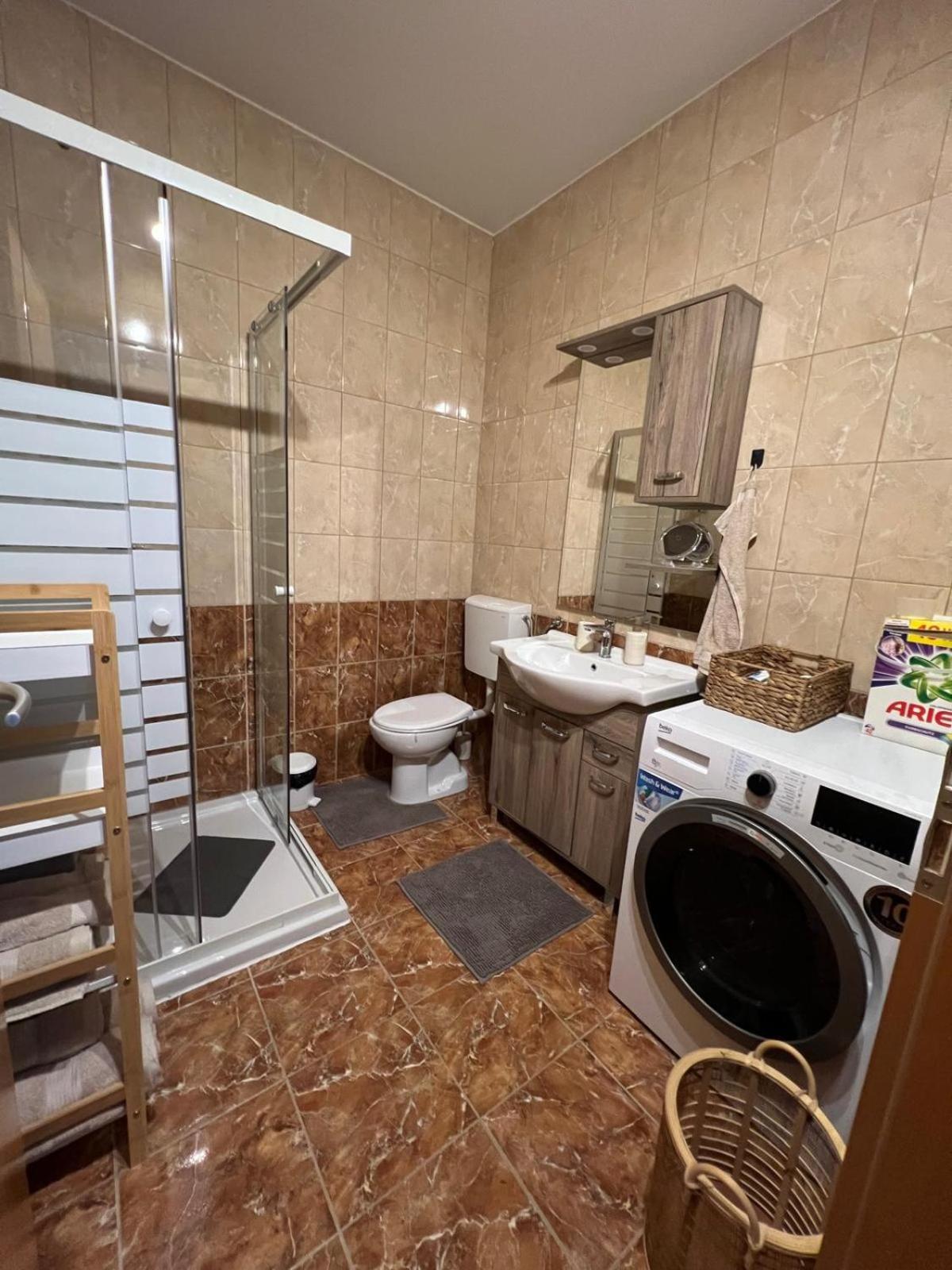 Centralpark Suites Maribor Ngoại thất bức ảnh